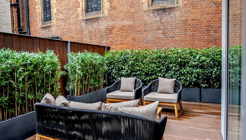 Property photo 3 of 21 Gallery