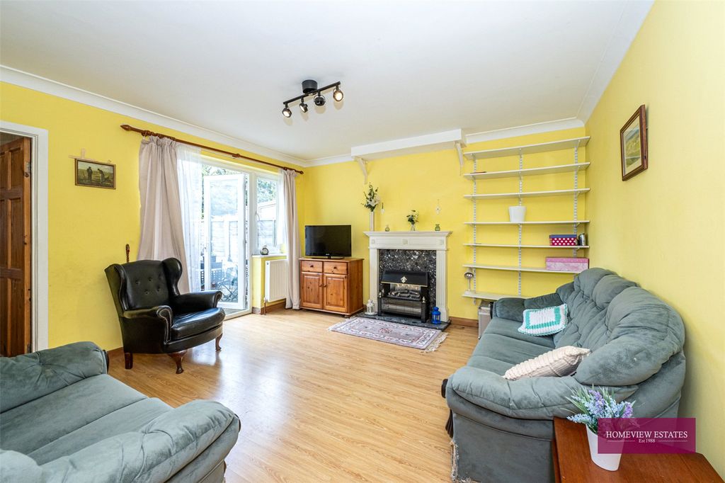 Property photo 2 of 9 Picture No. 02