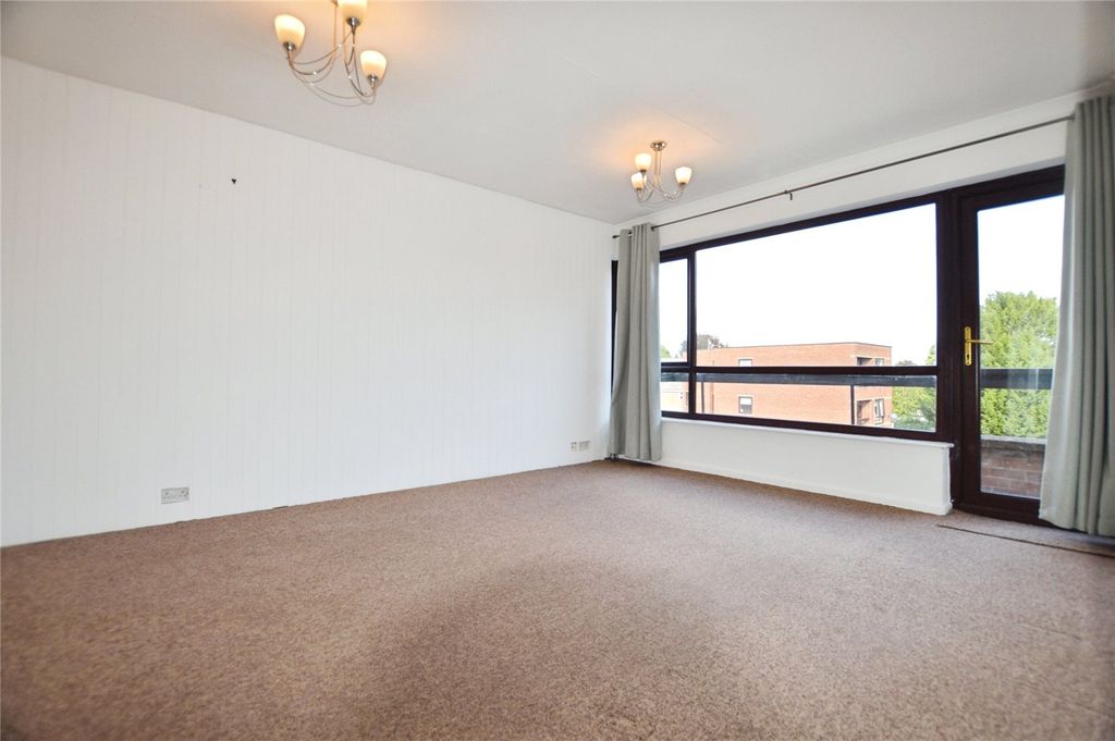Property photo 3 of 10 Picture No. 15