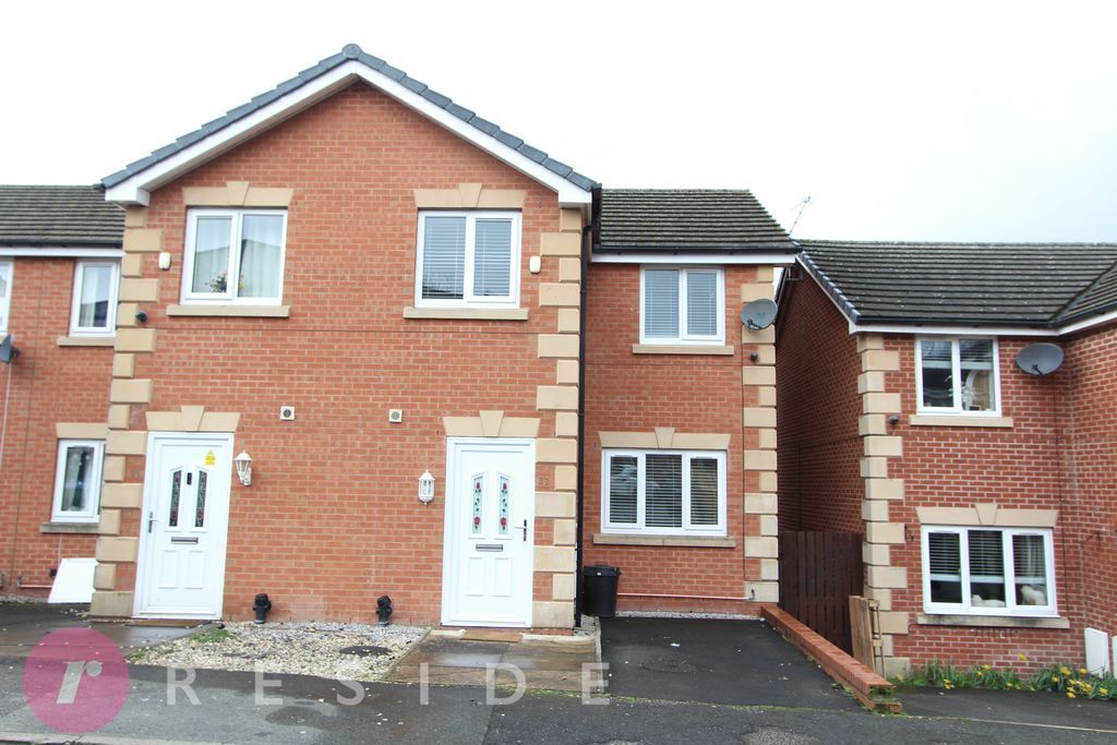 Property photo 1 of 13 House