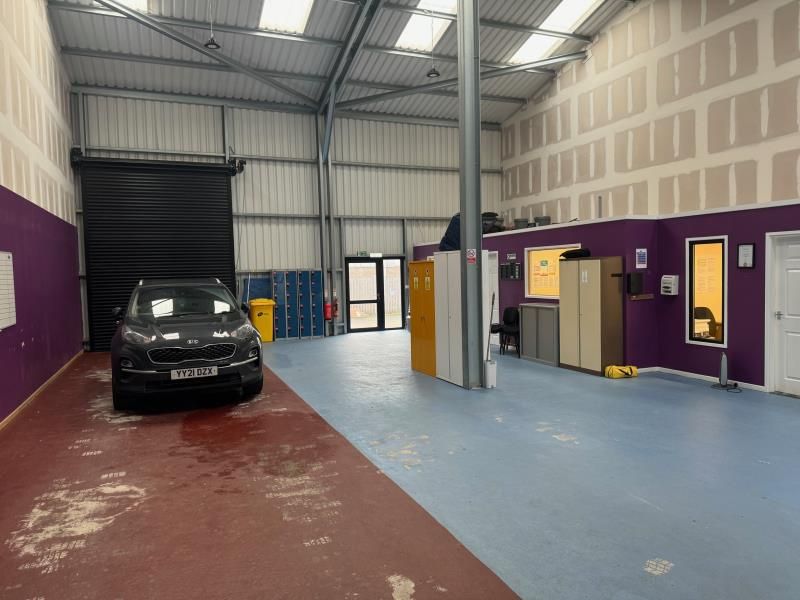 Property photo 3 of 6