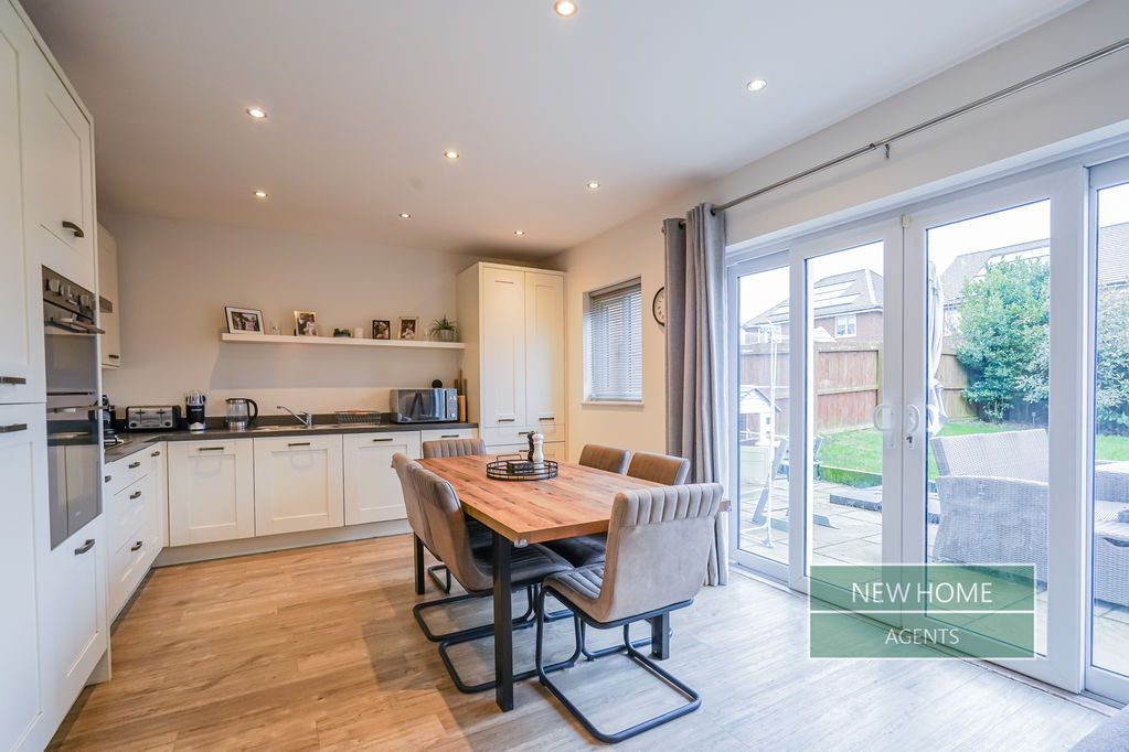 Property photo 2 of 19 Photo 7