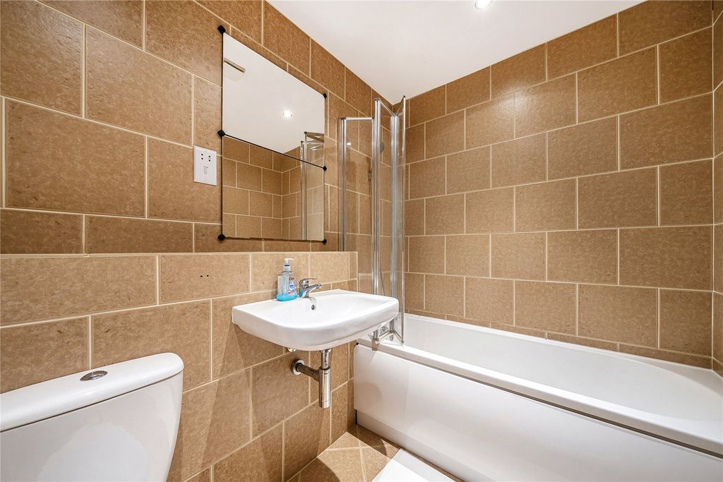 Property photo 3 of 13 Picture No. 16