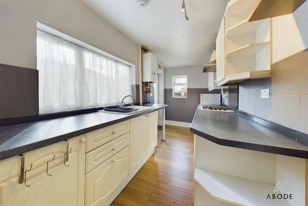 Property photo 2 of 18 Cam02544G0-Pr0230-Still003.Jpg