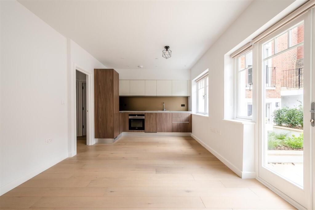 Property photo 2 of 12 2