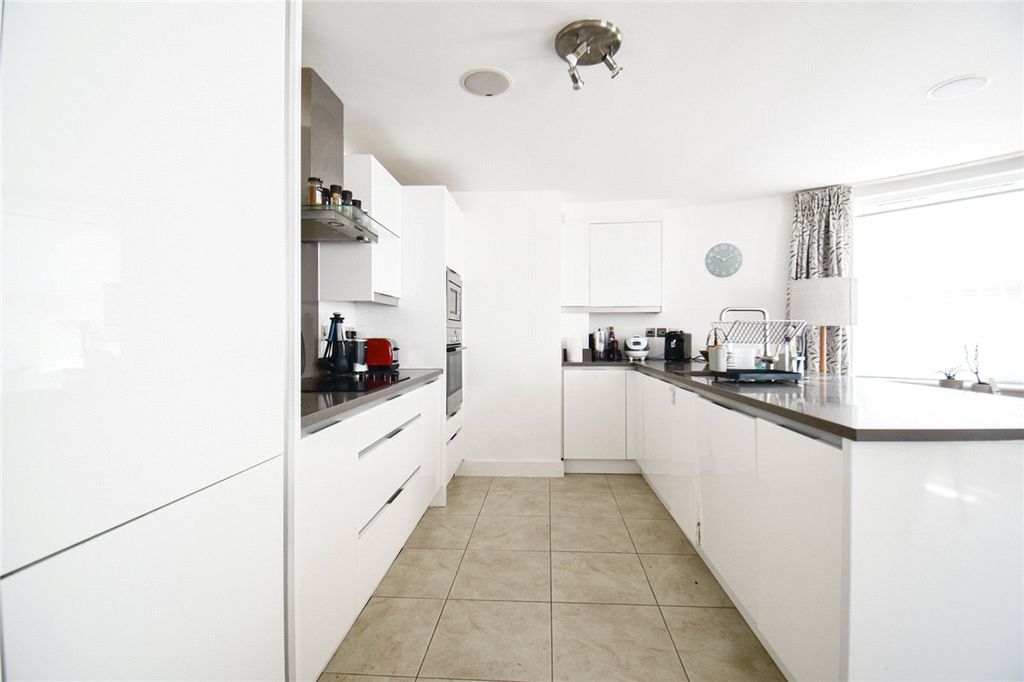 Property photo 2 of 10 Picture No. 08