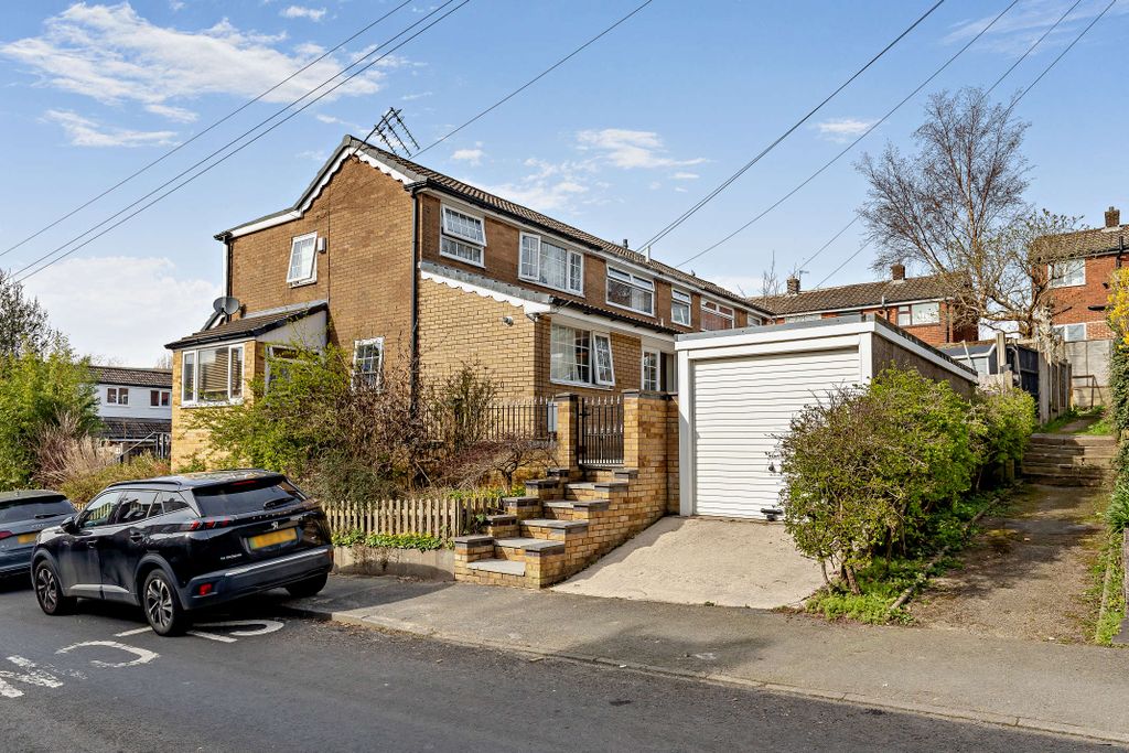 Property photo 1 of 23