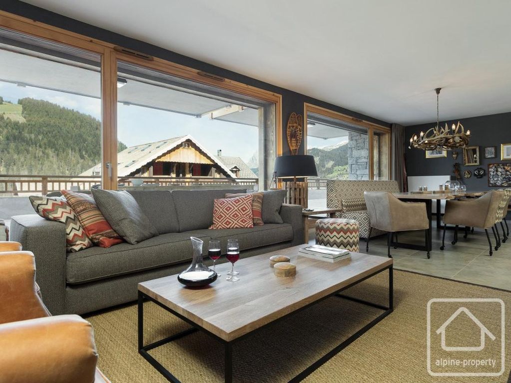 Property photo 1 of 40