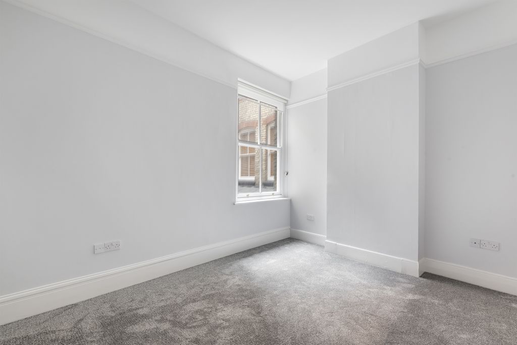 Property photo 3 of 7 643528 (4)