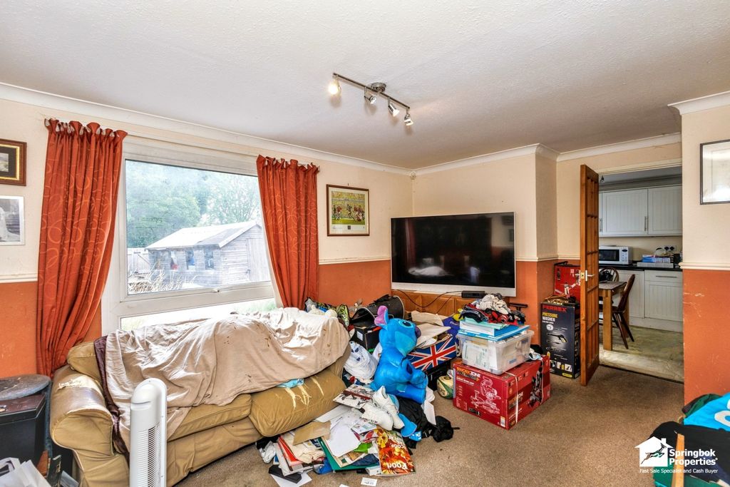 Property photo 3 of 17 2