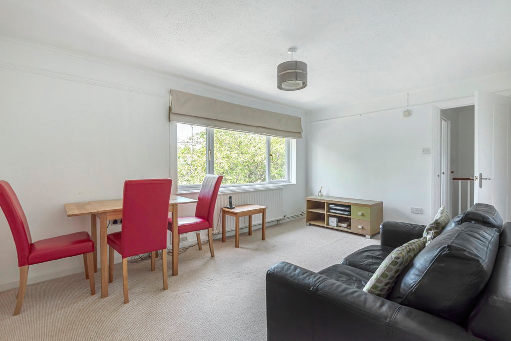 Property photo 2 of 18 Picture No. 02