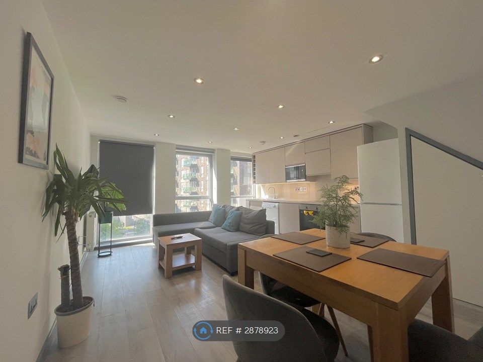 Property photo 2 of 6