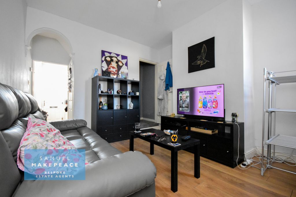 Property photo 3 of 12 Maddock Street (21)