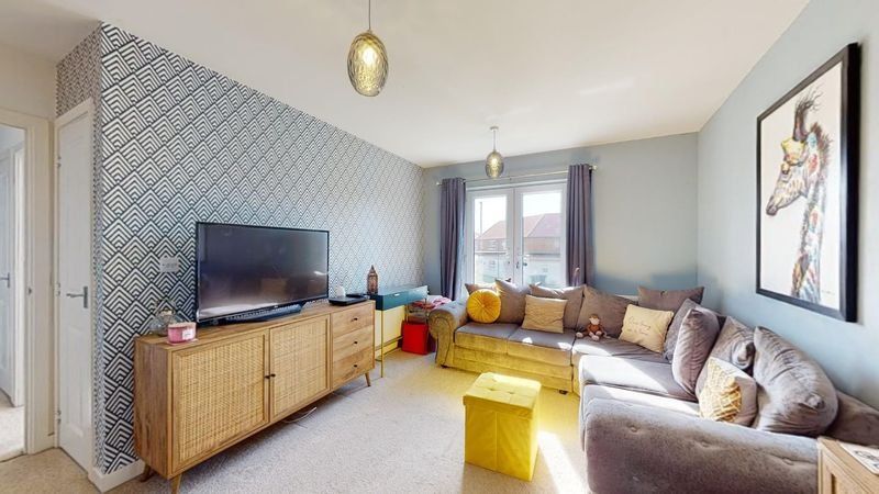 Property photo 3 of 8 Picture 3