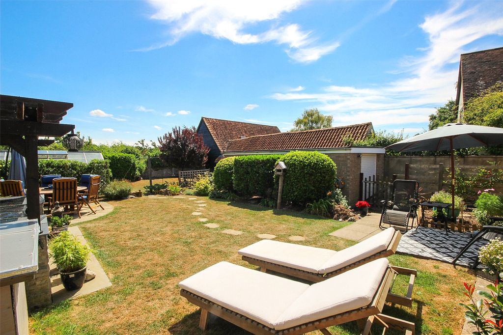 Property photo 2 of 19 Picture No. 10