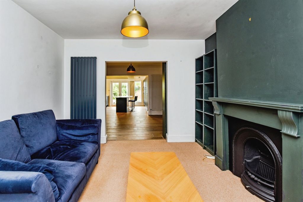 Property photo 3 of 16