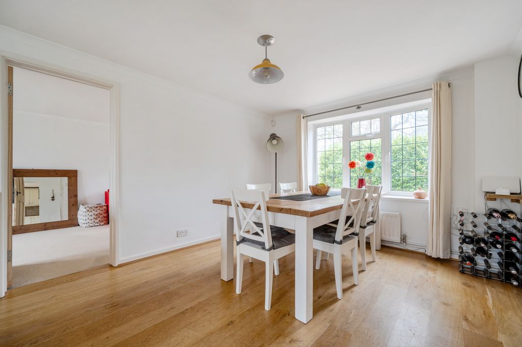 Additional image 8 of 4 bed detached house for salePrestwick Lane, Godalming GU8