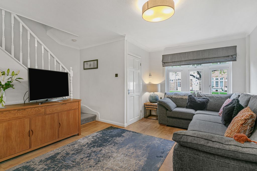 Property photo 2 of 11 Reception Room