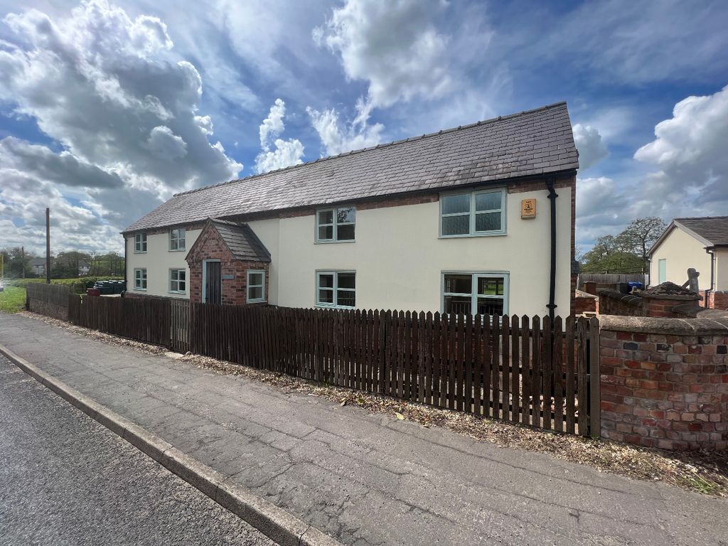 Property photo 3 of 17 2382125