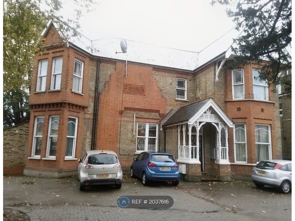 Property photo 2 of 8