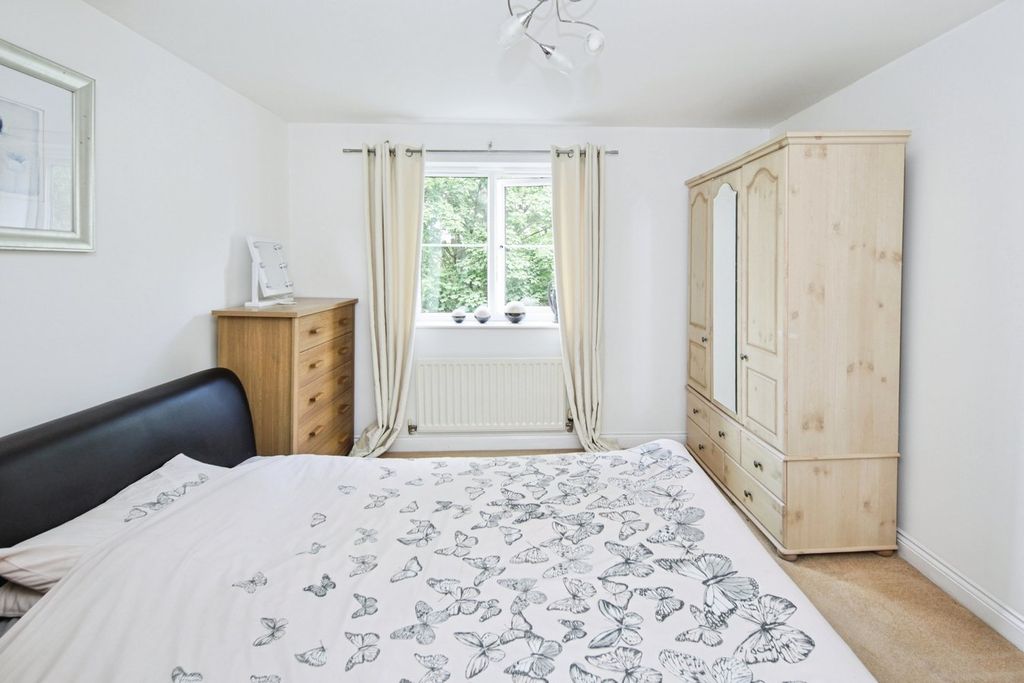 Additional image 9 of 2 bed flat for saleCharles Eaton Court, Bedworth CV12