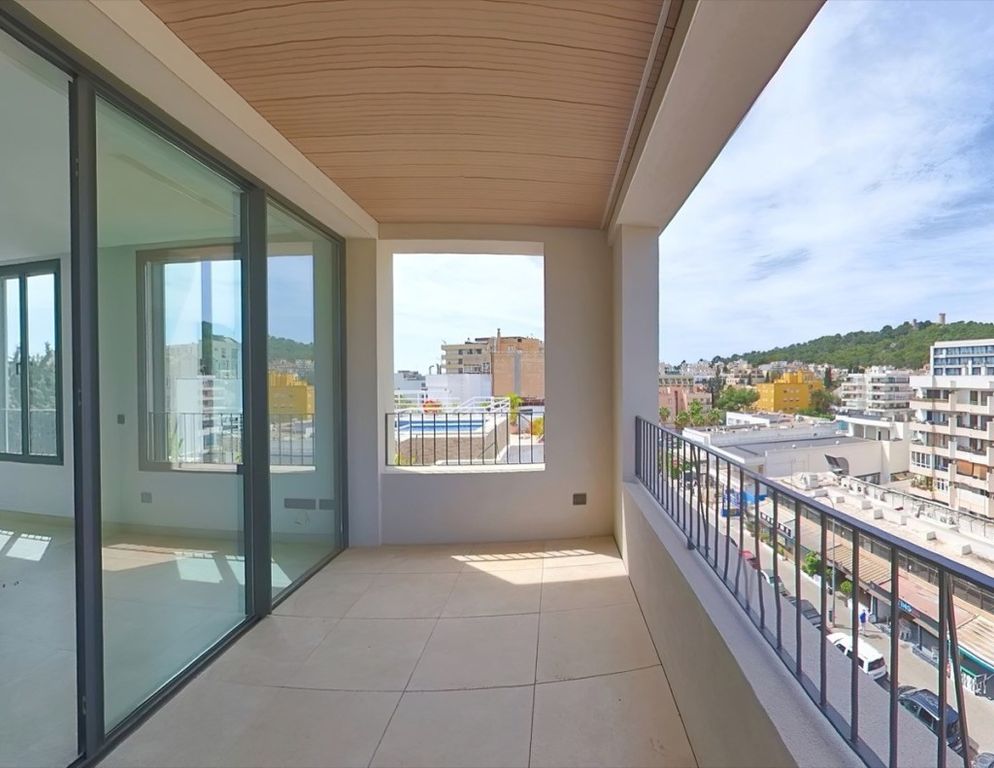 Property photo 3 of 17 4A Terrace(1)