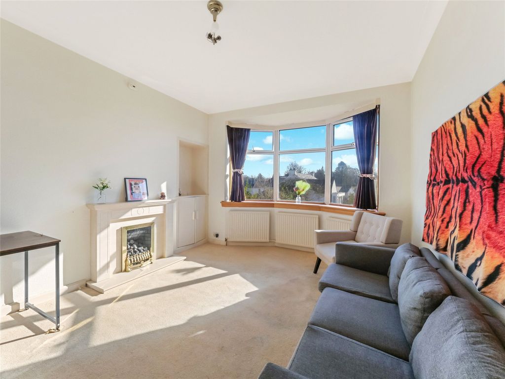 Property photo 2 of 26 Living Room