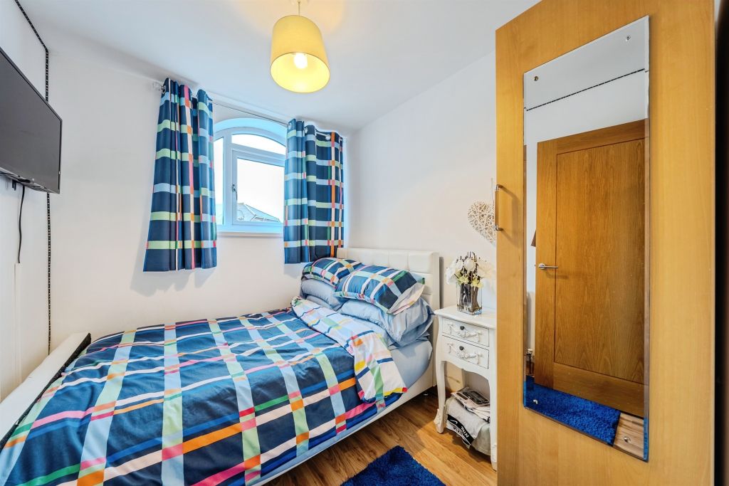 Additional image 14 of 2 bed flat for saleNew Road, Porthcawl CF36