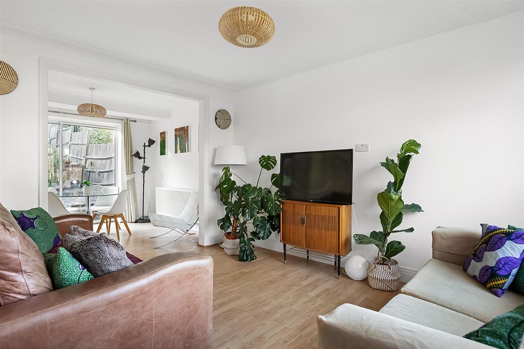 Property photo 2 of 15 Reception Room