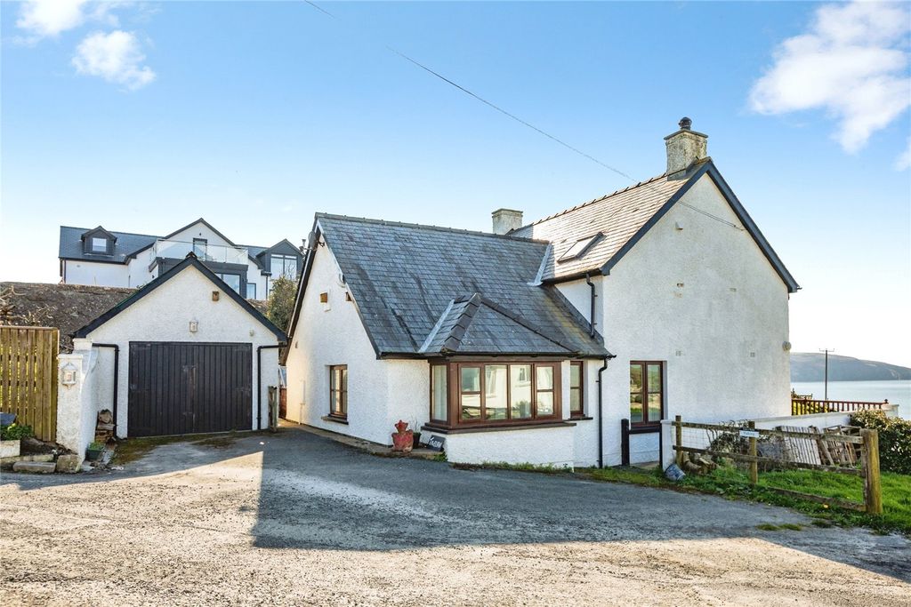 Property photo 3 of 34 Picture No. 12