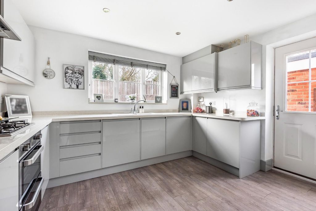 Property photo 2 of 14 671282 (4).Jpg