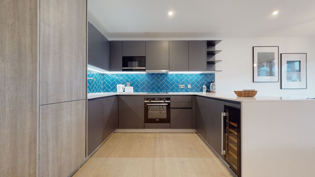 Property photo 2 of 17 Kitchen