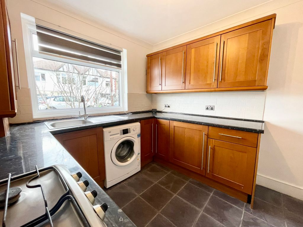 Property photo 2 of 24