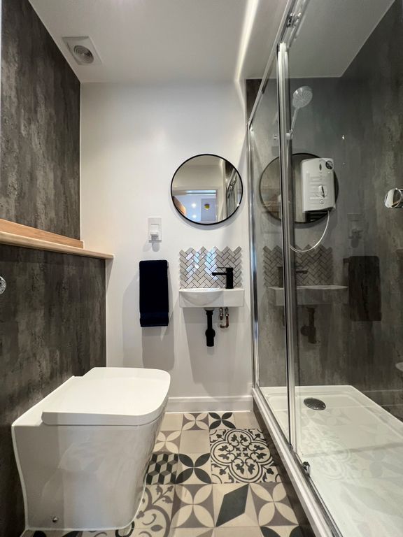 Property photo 3 of 5 Bathroom