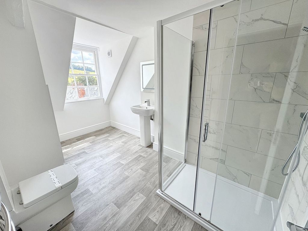 Additional image 4 of 1 bed flat for sale35 Fore Street, Tiverton EX16