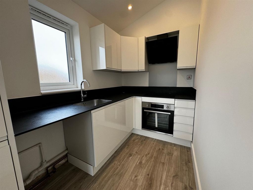 Property photo 2 of 15 Kitchen - 1.Jpg