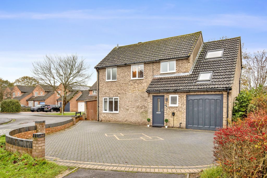 Property photo 1 of 20