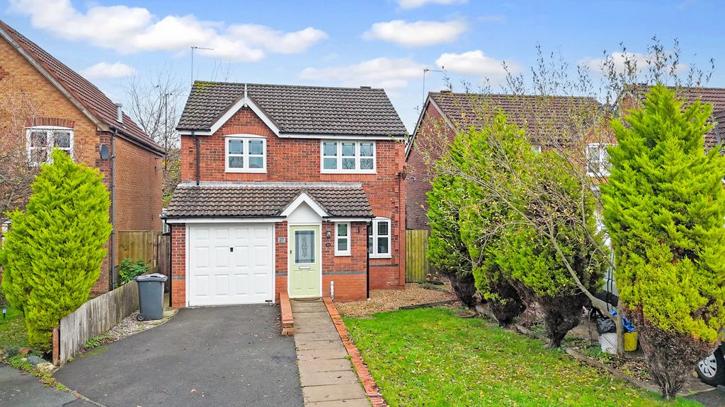 Property photo 1 of 11