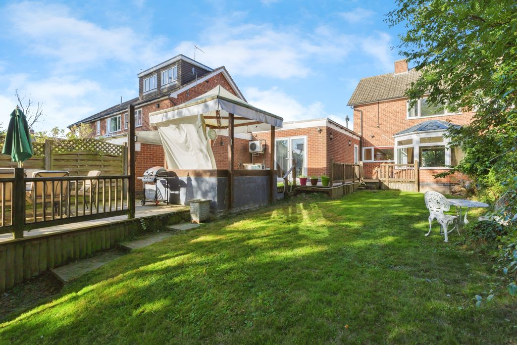 Property photo 2 of 15