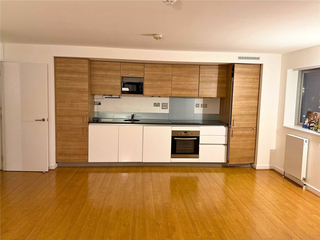 Property photo 2 of 4 Picture No. 05