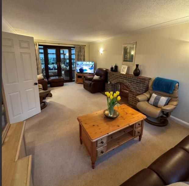 Property photo 3 of 11 Living Area