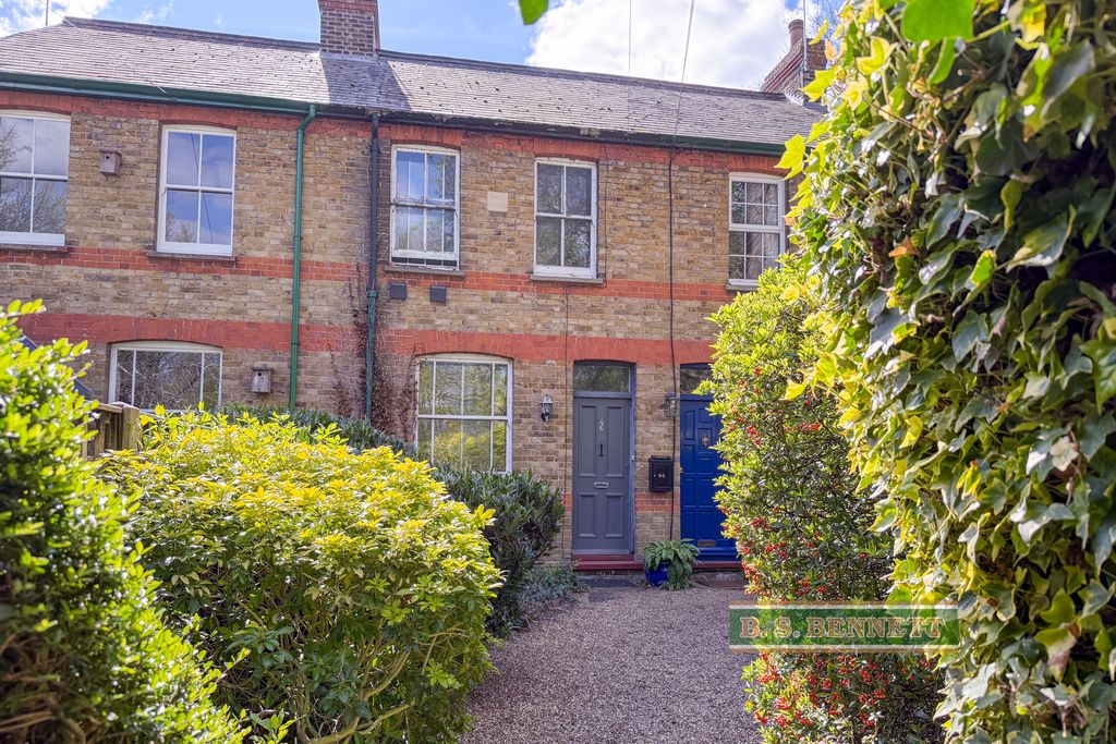 Property photo 1 of 14