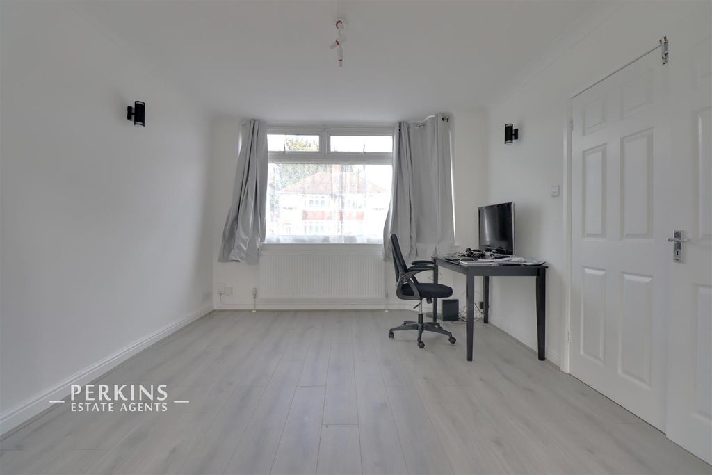 Property photo 2 of 11 Rec 2.Jpg