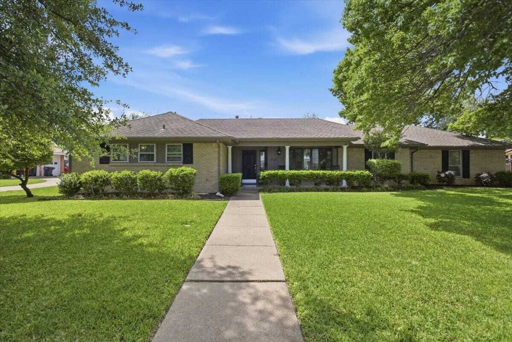 Property photo 1 of 31