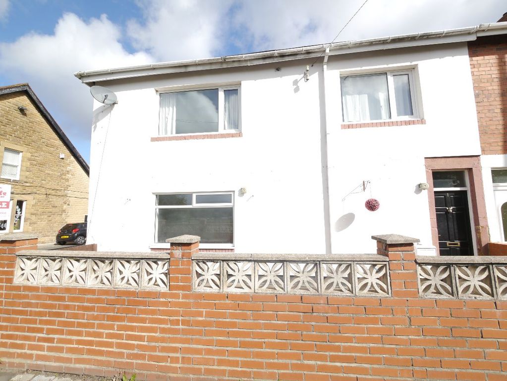 Property photo 2 of 34