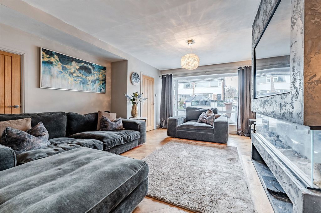 Property photo 2 of 20 Picture No. 10