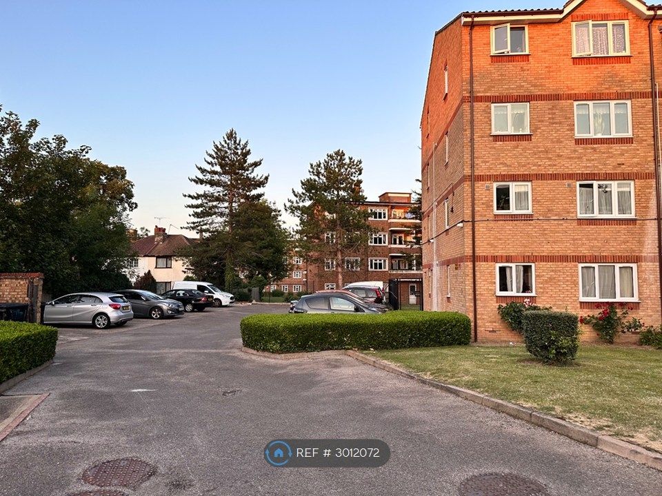 Property photo 1 of 9