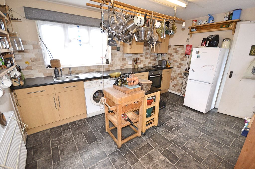 Property photo 3 of 36 Picture No. 07