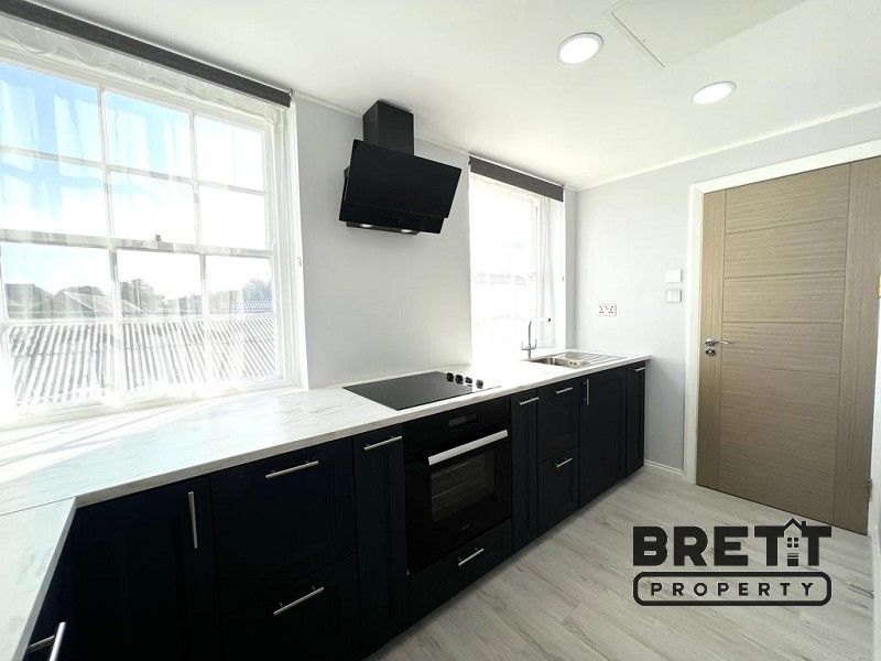 Property photo 2 of 5 Kitchen
