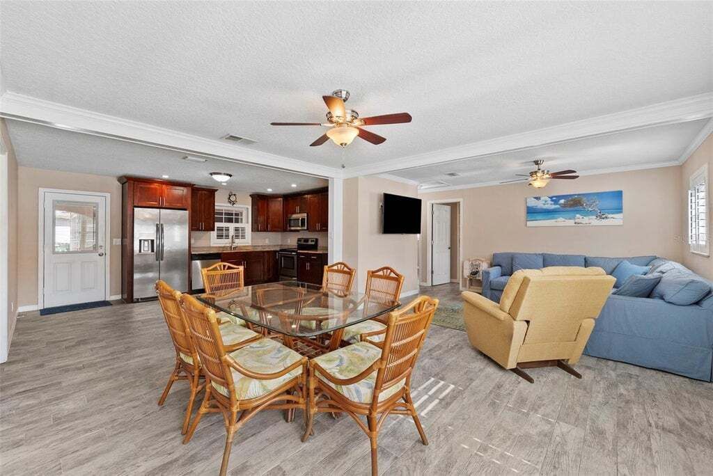 Property photo 3 of 20 <Alttext/>